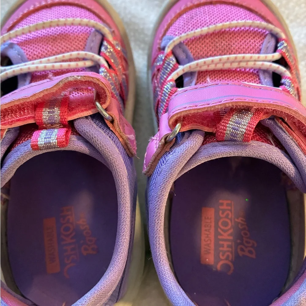OshKosh B'gosh Toddler Girls Size 8 Sneaker Sandals-Gently Used Summer Playtime